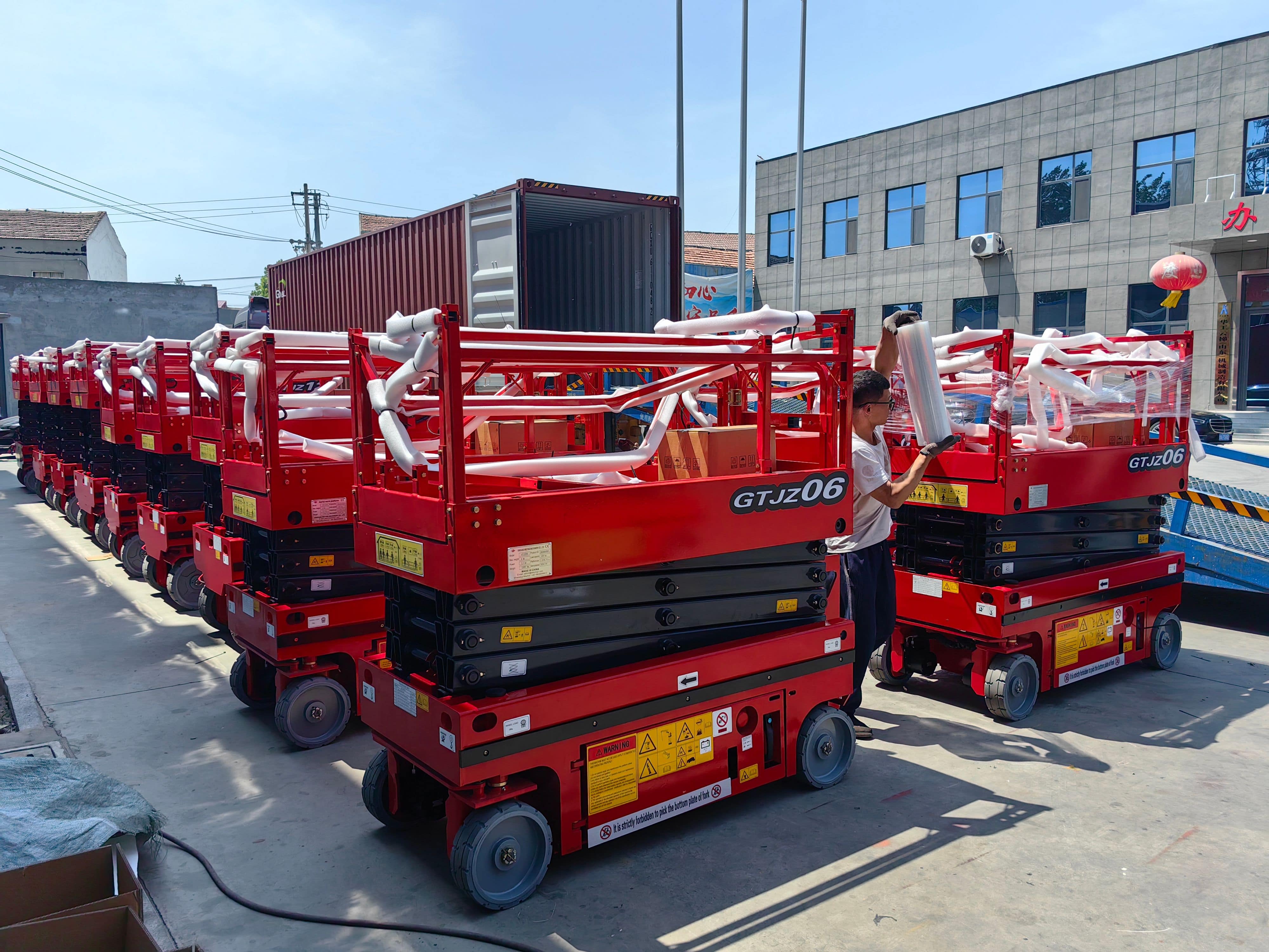 Aerial Work Platform 300kg – Safe, Efficient, and Built for Professional Job Sites