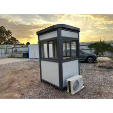 Carregar imagem no visualizador da galeria, Guard Shack 4x5ft back view