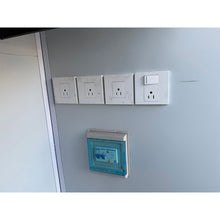 Carregar imagem no visualizador da galeria, 5×5 Diamond Plated Mobile Guard Shack with AC