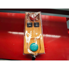 Load image into Gallery viewer, Mobile Hydraulic Container Loading Dock Ramp Lift