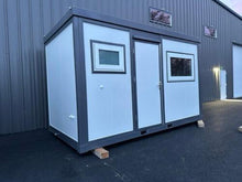 Charger l&#39;image dans la galerie, Mobile Office With Bathroom and Sofa Bed Inside 13ft / 3 Units